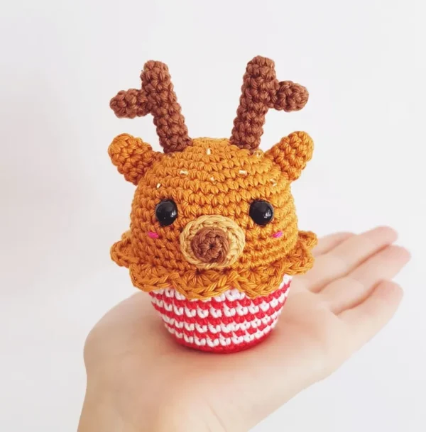 Crochet Cupcake Pattern For Christmas Easy DIY