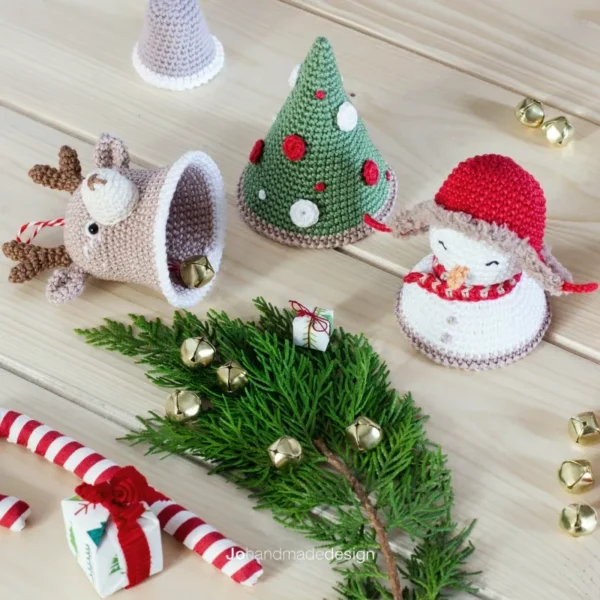 Christmas Crochet Amigurumi: Bells, Reindeer & Snowman Easy